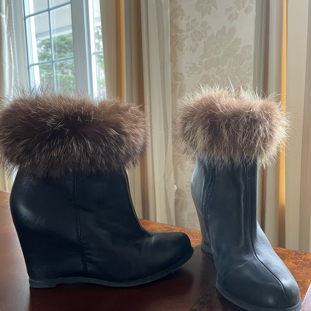 Leather Boots with real Fur